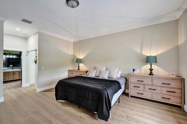 4288 SW 138TH Avenue, Davie, FL 33330