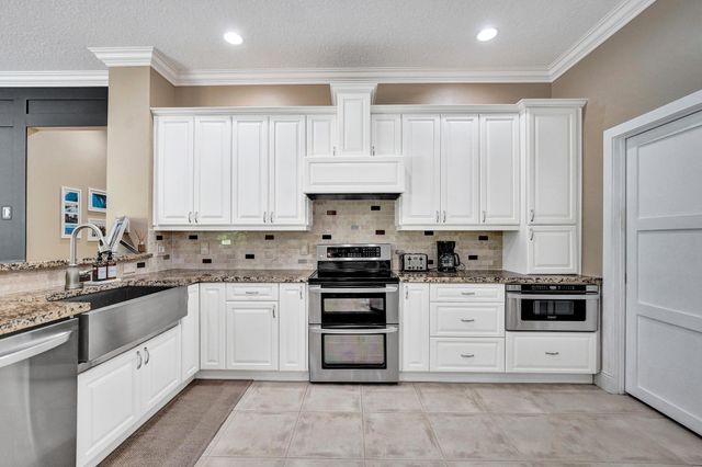 4288 SW 138TH Avenue, Davie, FL 33330