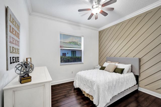 4288 SW 138TH Avenue, Davie, FL 33330