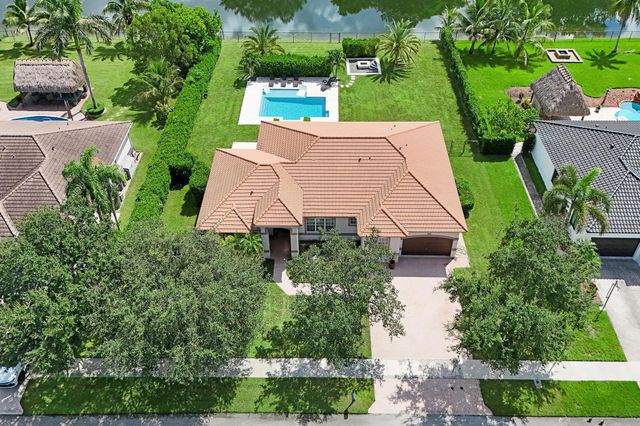 4288 SW 138TH Avenue, Davie, FL 33330