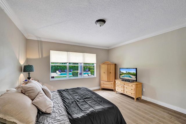 4288 SW 138TH Avenue, Davie, FL 33330