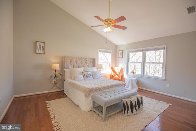 5925 POCOL DR, Clifton, VA 20124