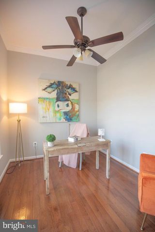 5925 POCOL DR, Clifton, VA 20124