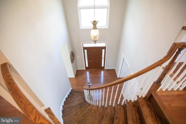 5925 POCOL DR, Clifton, VA 20124