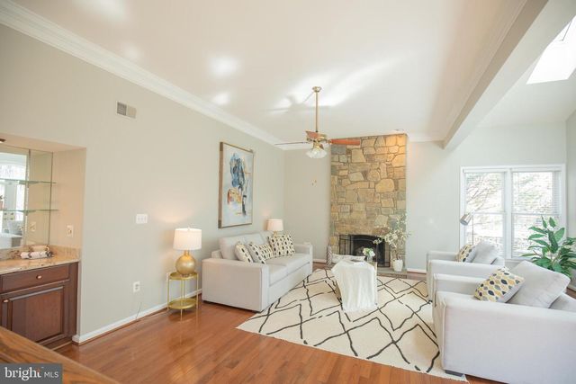 5925 POCOL DR, Clifton, VA 20124