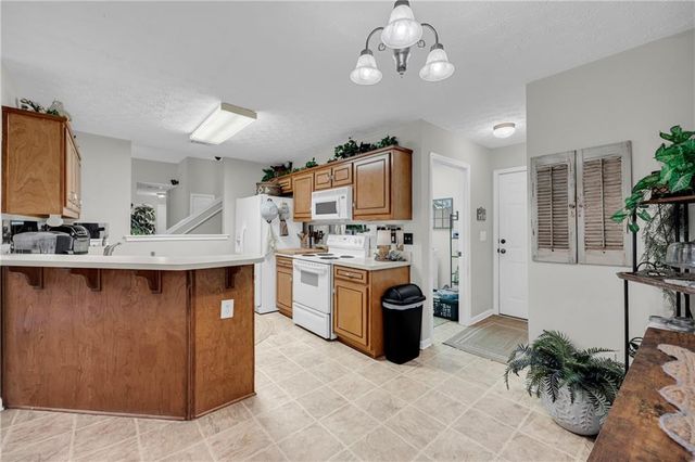 253 Longford Court, Auburn, GA 30011