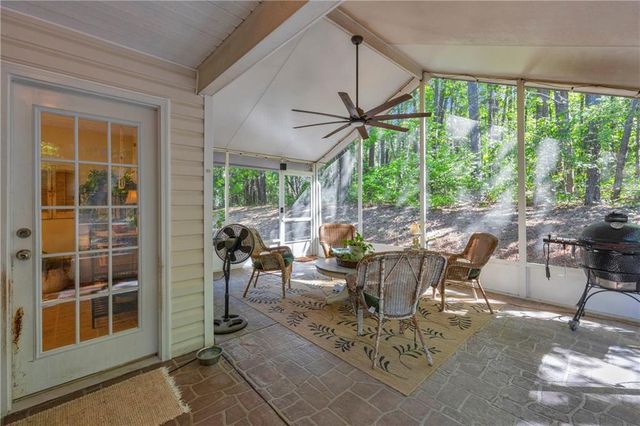 253 Longford Court, Auburn, GA 30011