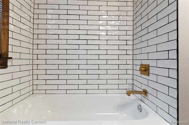 767 Navahoe Street, Detroit, MI 48215