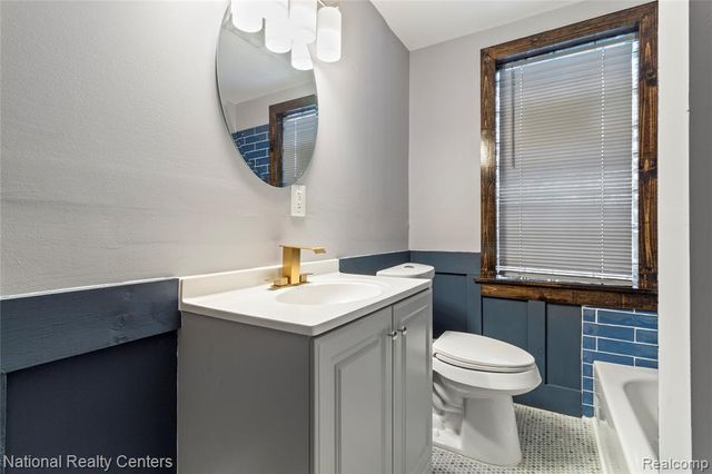 767 Navahoe Street, Detroit, MI 48215