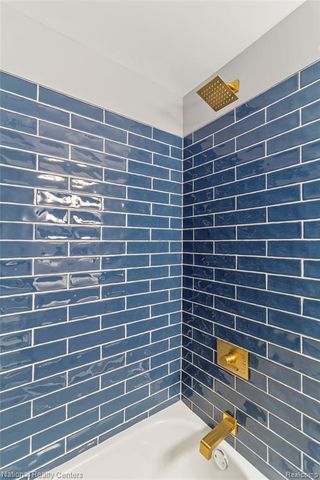 767 Navahoe Street, Detroit, MI 48215