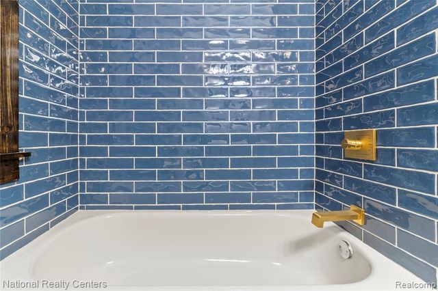 767 Navahoe Street, Detroit, MI 48215