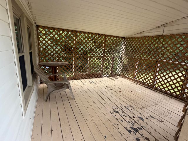 230 Barnes Road, Jeffersonville, KY 40337