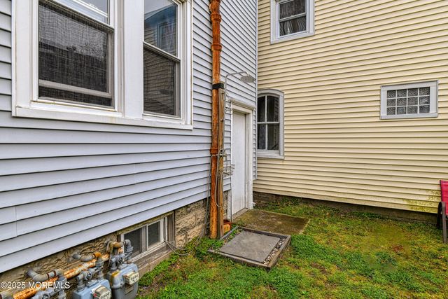 68 Mount Tabor Way, Ocean Grove, NJ 07756