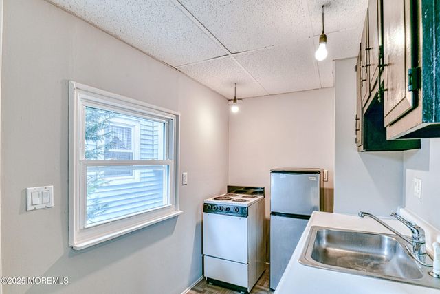 68 Mount Tabor Way, Ocean Grove, NJ 07756