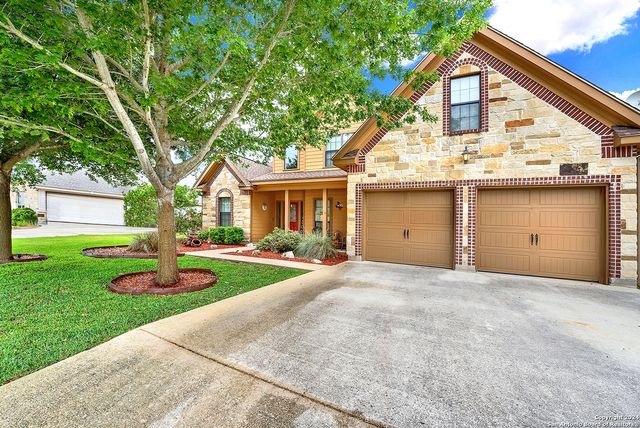 109 PARK WAY, Poth, TX 78147