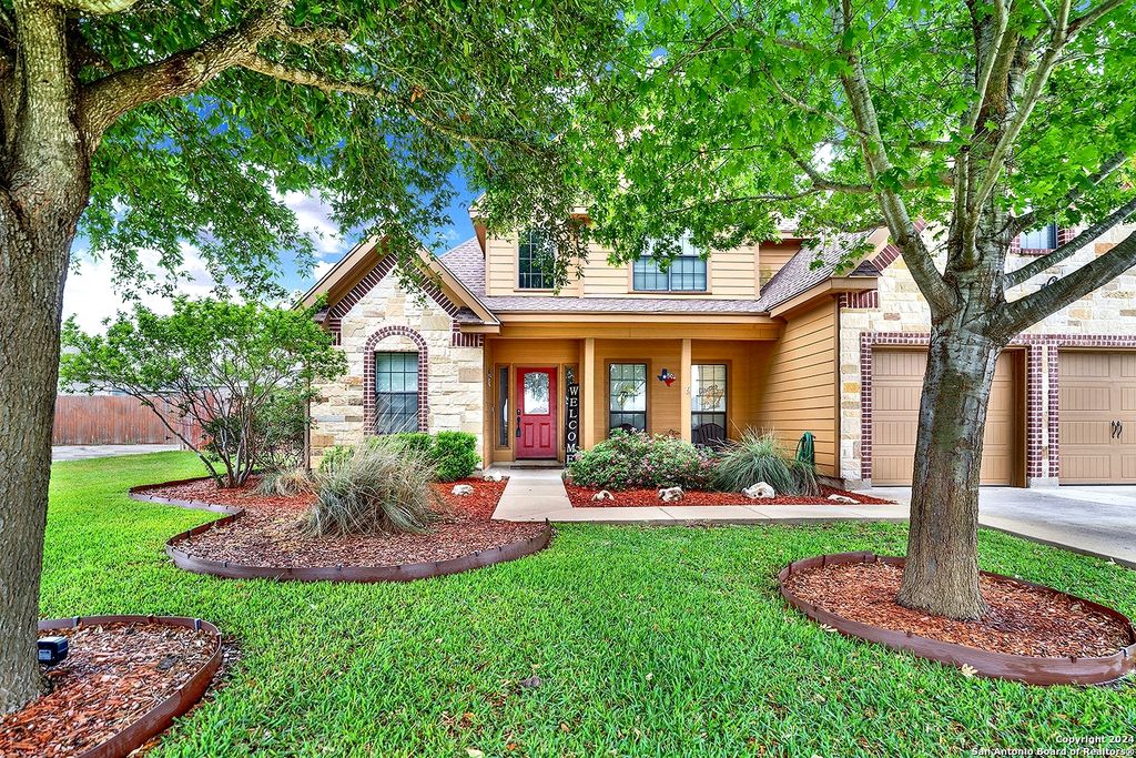 109 PARK WAY, Poth, TX 78147