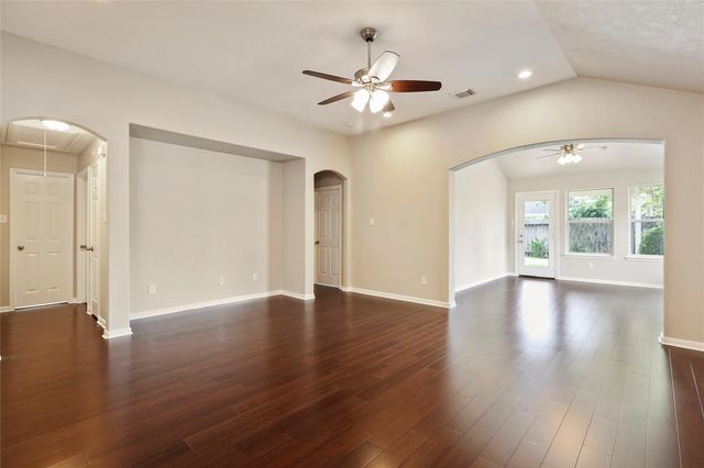 2362 Keegan Hollow Lane, Spring, TX 77386