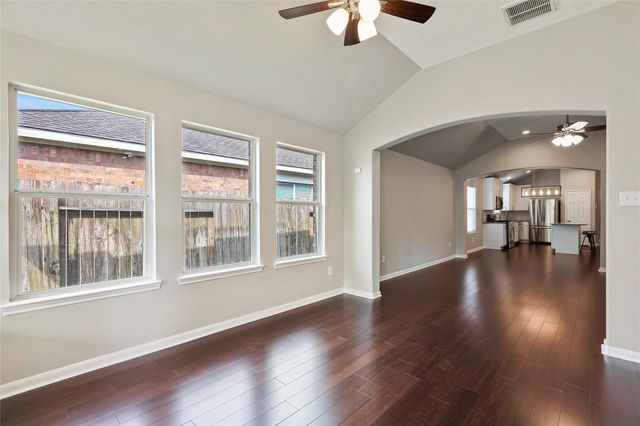 2362 Keegan Hollow Lane, Spring, TX 77386