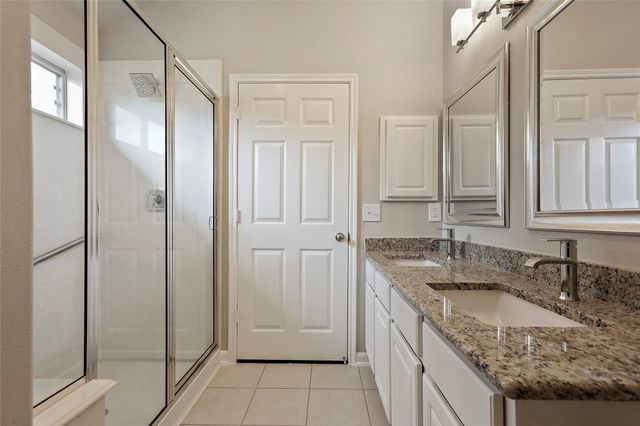 2362 Keegan Hollow Lane, Spring, TX 77386