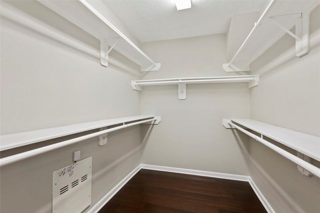 2362 Keegan Hollow Lane, Spring, TX 77386