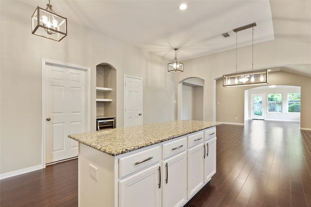 2362 Keegan Hollow Lane, Spring, TX 77386