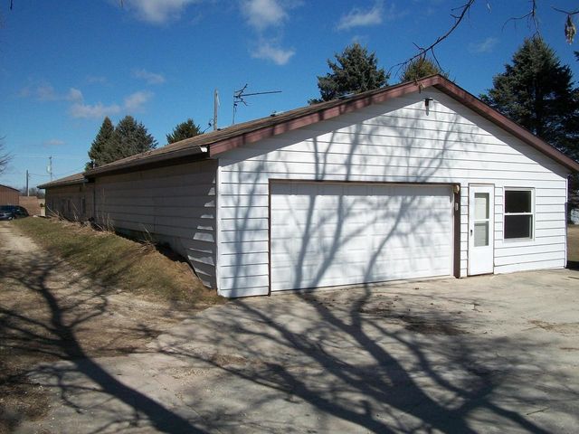 743 County Highway H, West Bend, WI 53090