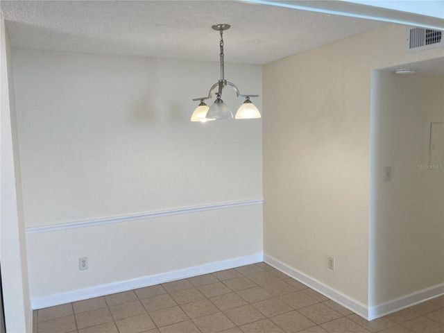 2918 ANTIQUE OAKS CIRCLE 25, Winter Park, FL 32792