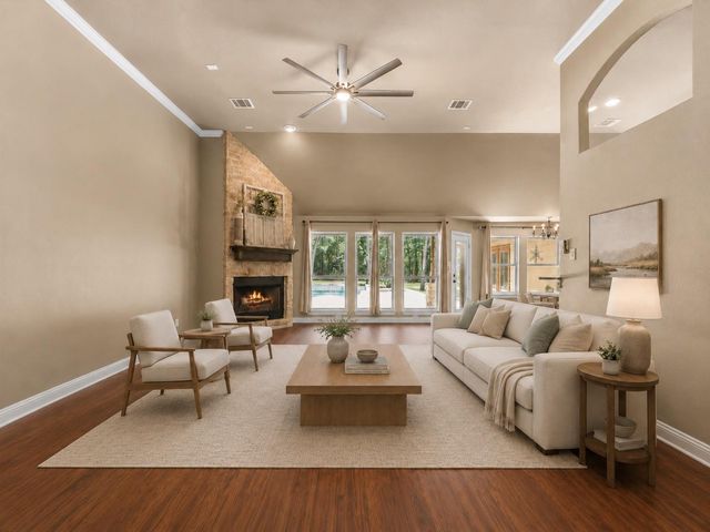 10915 Crawford Circle, Montgomery, TX 77316