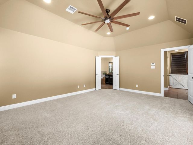 10915 Crawford Circle, Montgomery, TX 77316
