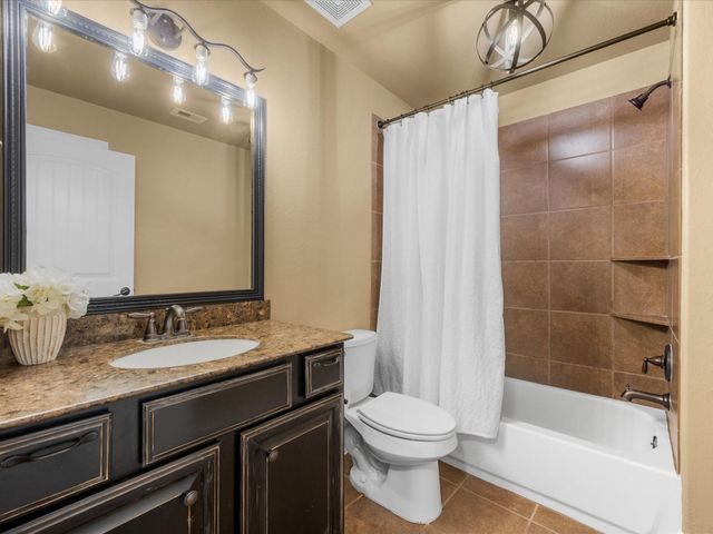 10915 Crawford Circle, Montgomery, TX 77316