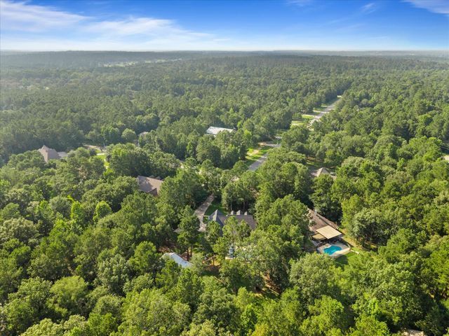 10915 Crawford Circle, Montgomery, TX 77316