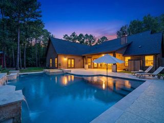 10915 Crawford Circle, Montgomery, TX 77316