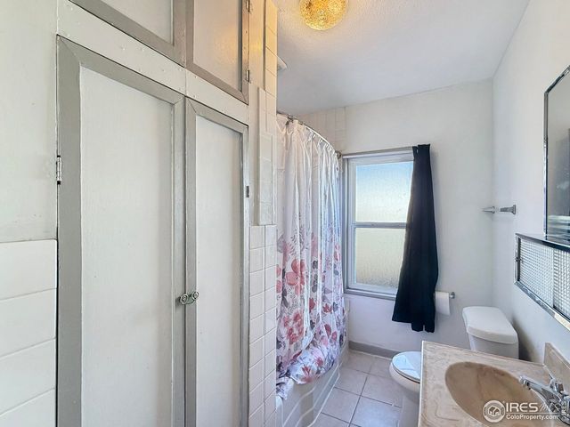 241 E 1st St, Haxtun, CO 80731
