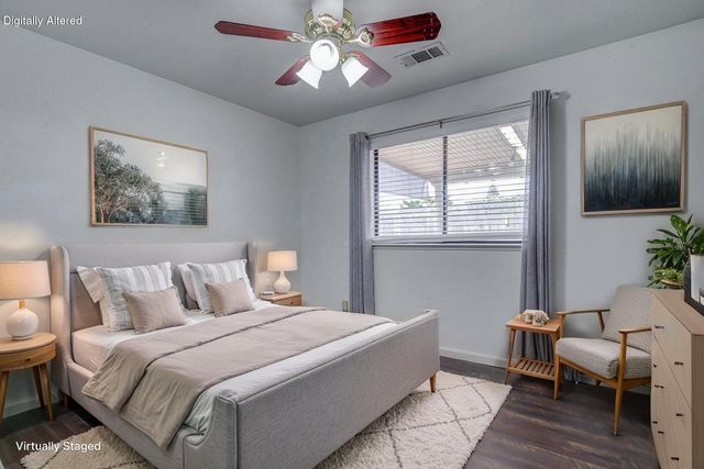 11326 Puffin Way, Redding, CA 96003