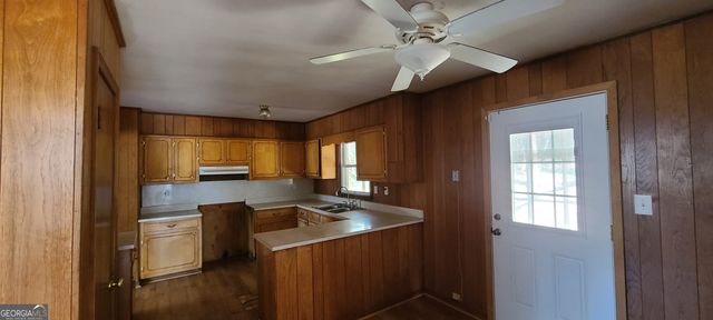 4 Hollis Heights, Newnan, GA 30263