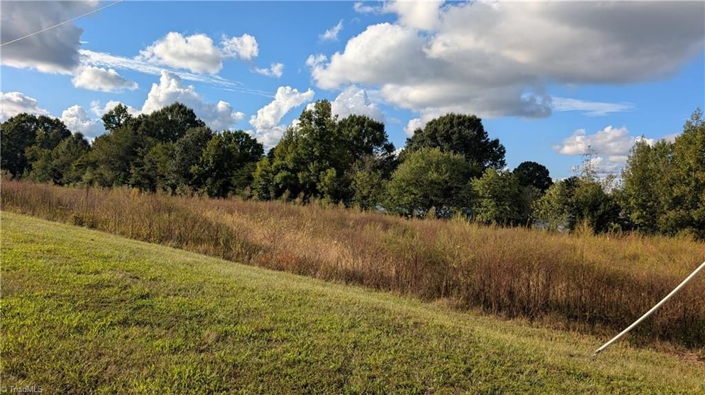 4235 Wallburg Road, Winston-salem, NC 27107