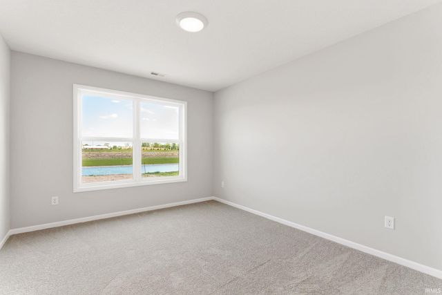 5038 Chickadee Drive, Woodburn, IN 46797
