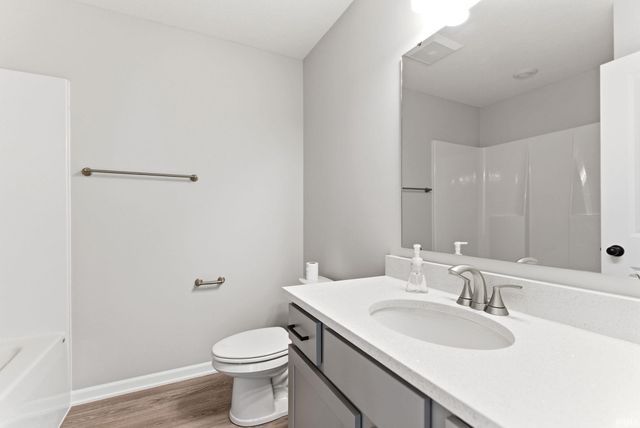 5038 Chickadee Drive, Woodburn, IN 46797