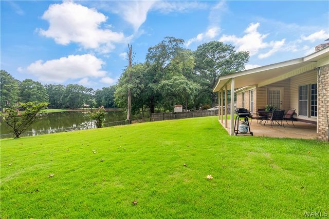 335 42nd St E, Northport, AL 35473
