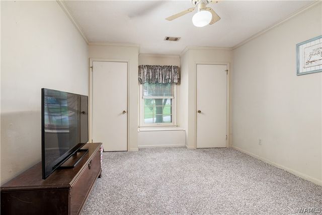 335 42nd St E, Northport, AL 35473
