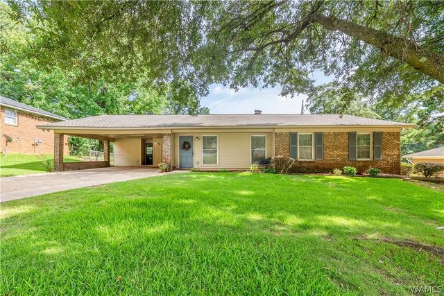 335 42nd St E, Northport, AL 35473