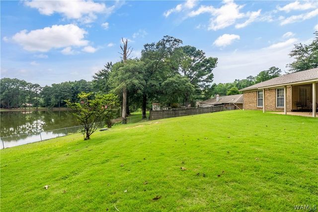 335 42nd St E, Northport, AL 35473