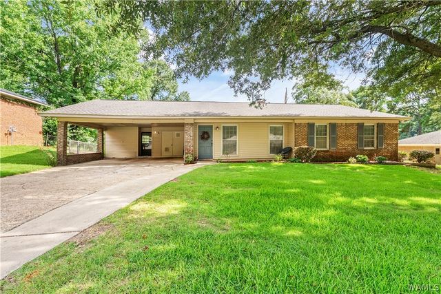 335 42nd St E, Northport, AL 35473