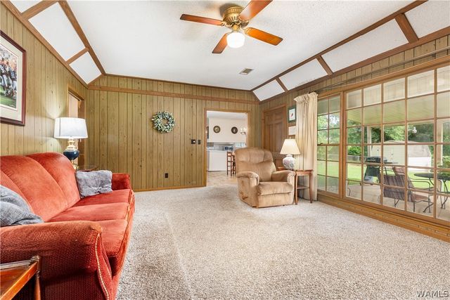 335 42nd St E, Northport, AL 35473