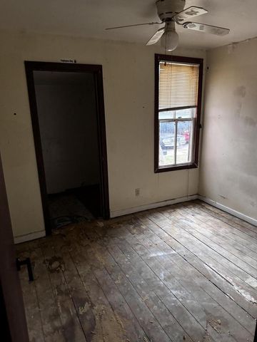 1523 Geneva STREET, Racine, WI 53404