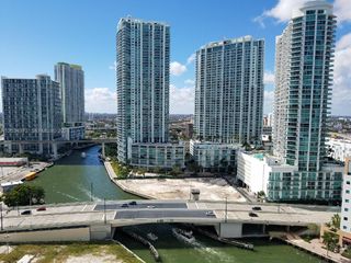 31 SE 5th St 2205, Miami, FL 33131