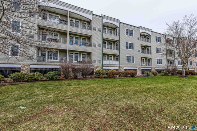 60 Maple Street APT 17, Branford, CT 06405