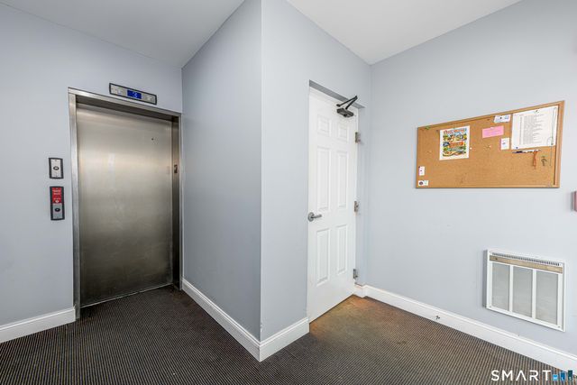 60 Maple Street APT 17, Branford, CT 06405