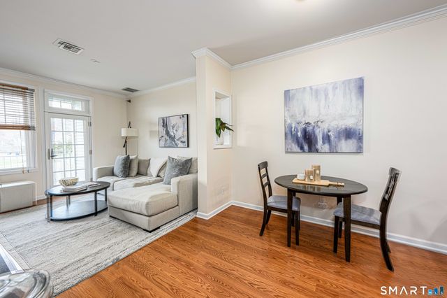 60 Maple Street APT 17, Branford, CT 06405