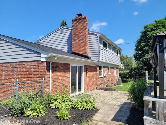 4212 Halkirk Drive, Waterford, MI 48329
